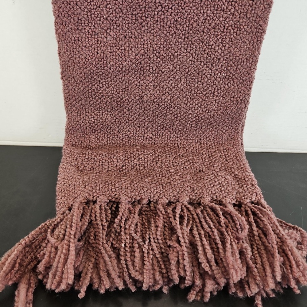 NWT Frye Brown Boucle Oversized Throw with Fringe 50x70” - Picture 4 of 4
